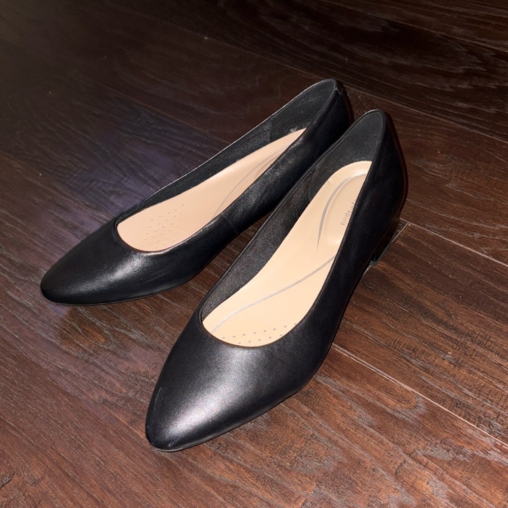 Easy Spirit Caldise Leather Low Heel Dress Shoes 7.5 barely worn